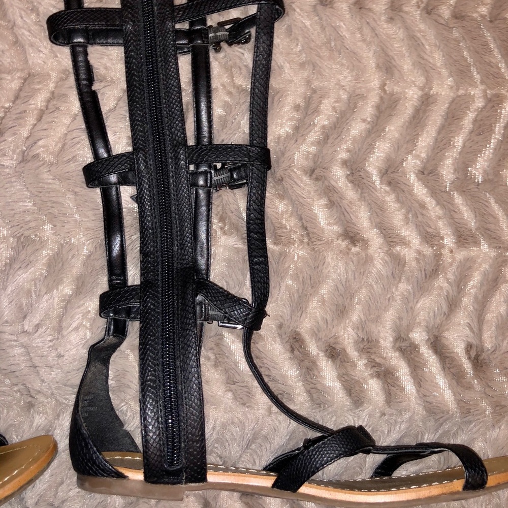 BCBGeneration Black Gladiator Sandals with zipper